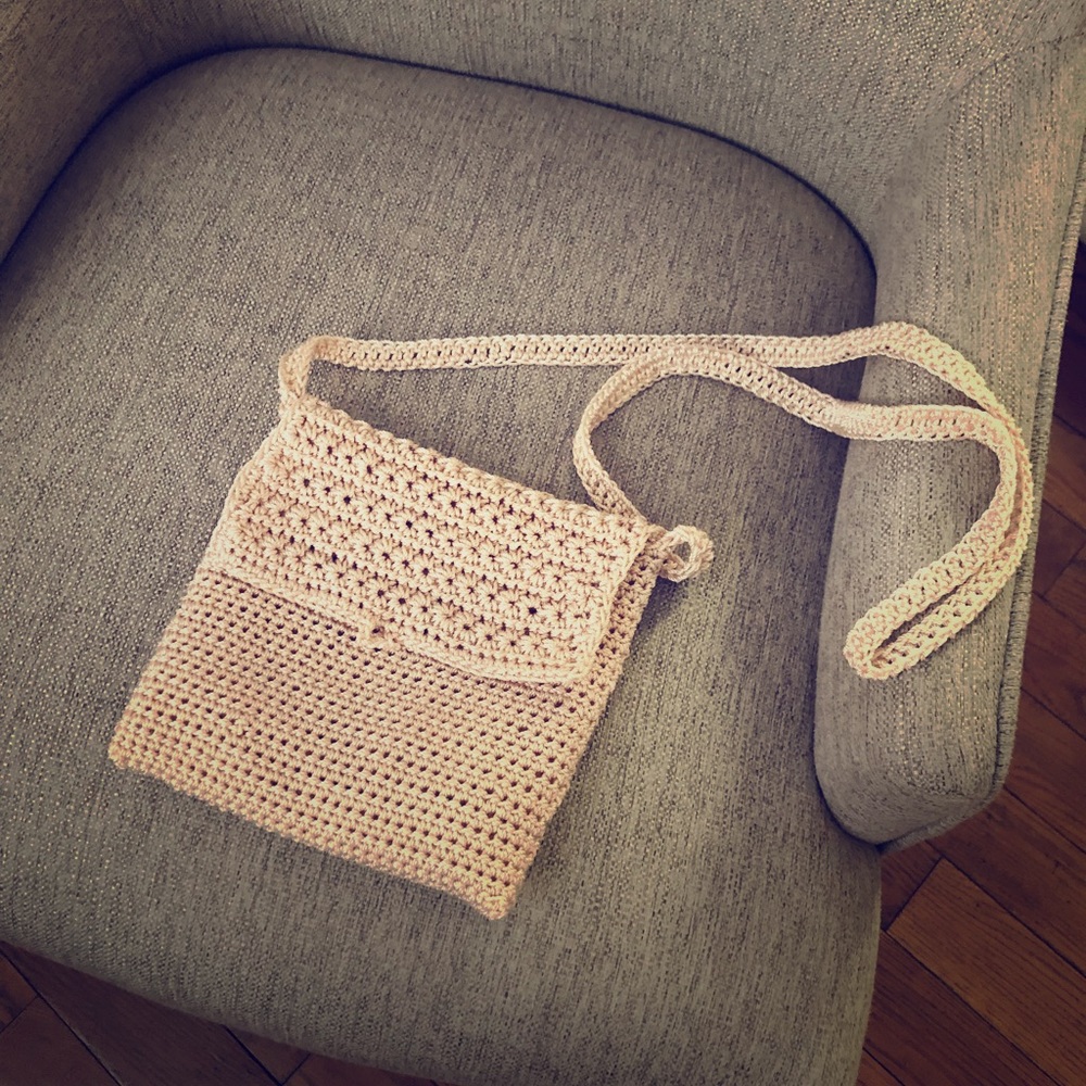 Vintage Hand Crochet Flap Crossbody Handbag - New!